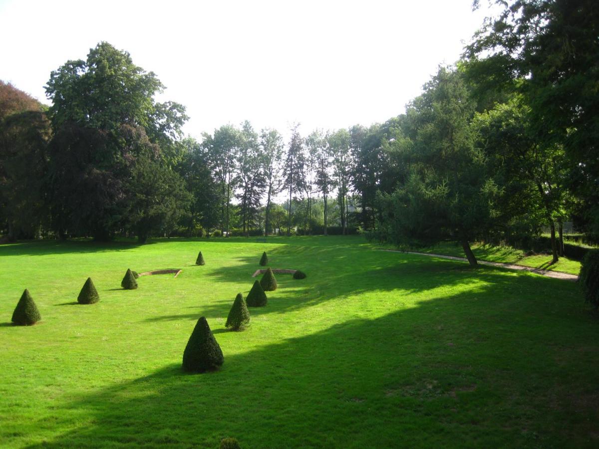 Château de Cleuville Extérieur photo